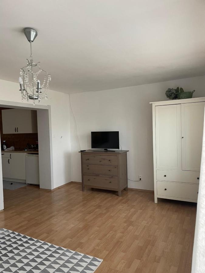 Apartment Dubnica-Prejta 2 Dubnica nad Váhom Exteriör bild