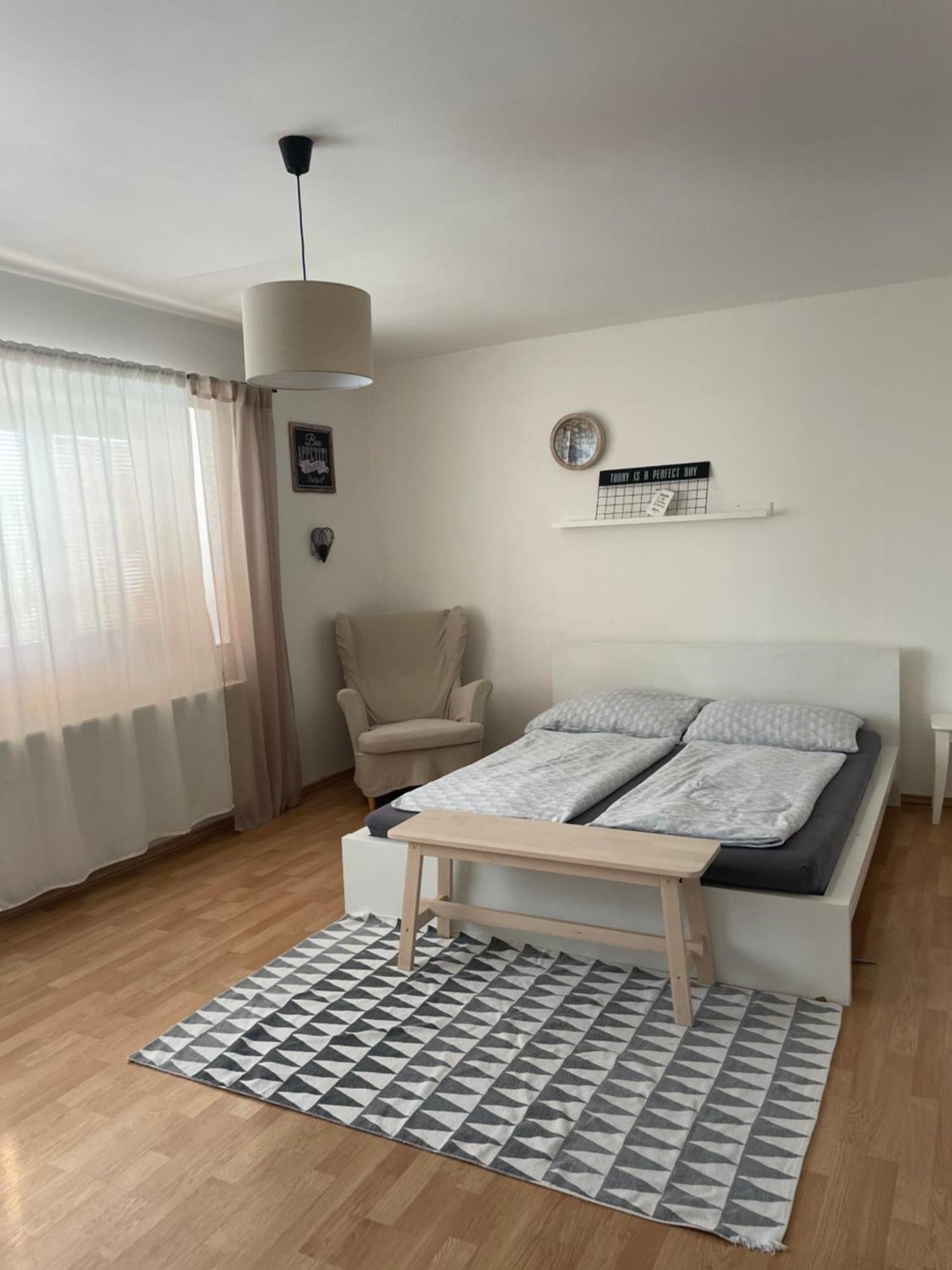 Apartment Dubnica-Prejta 2 Dubnica nad Váhom Exteriör bild